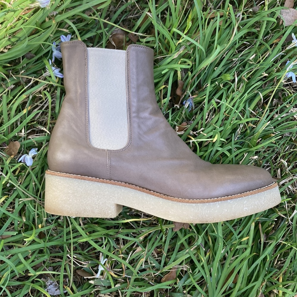 SOLD No. 6 Pull On Crepe Sole Boots - Picture 6 of 10